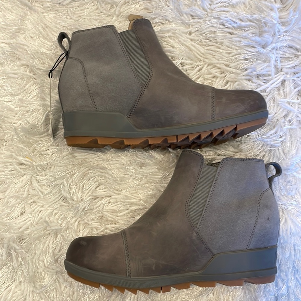 New Women’s Sorel Evie Pull on Booties Size 8.5 Quarry, Gum 2